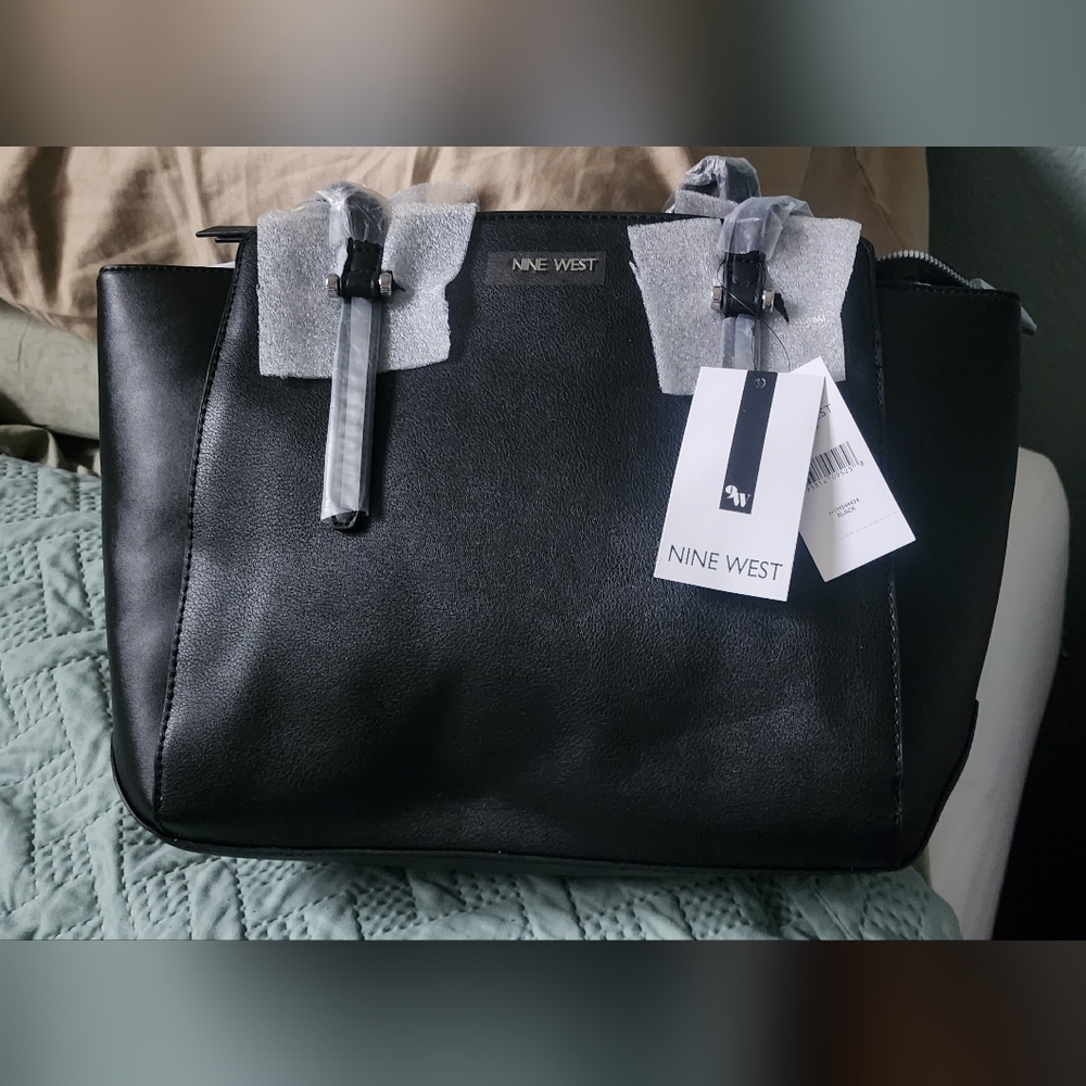Nine West Marilee Zipper bag